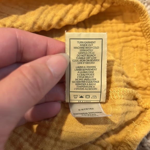 7 for all mankind Girls Mustard Long Sleeve Tee Sz 3T - Picture 5 of 5